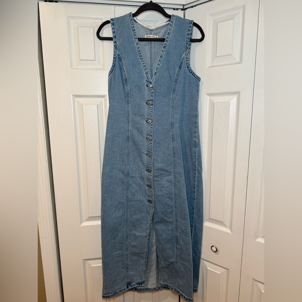 Abercrombie & Fitch Light Blue Denim Midi Dress